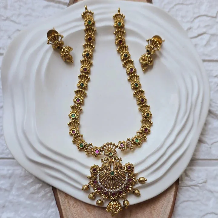 Traditional Necklaces