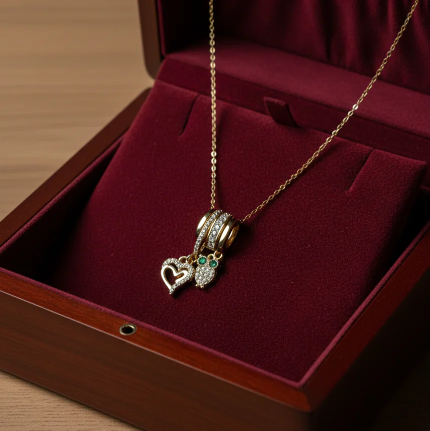 Anti tarnish owl pendant Necklace